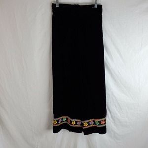CC - Vintage Elinor Gay Maxi Skirt Women's 12 Black Velvet Embroidered Floral